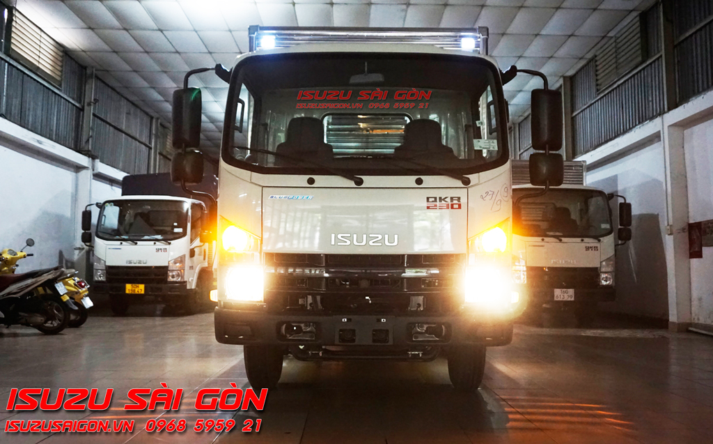 Xe Tải Isuzu 1T99 QKR230 Thùng Kín| Xe Isuzu 1.9 Tấn QKR230 1